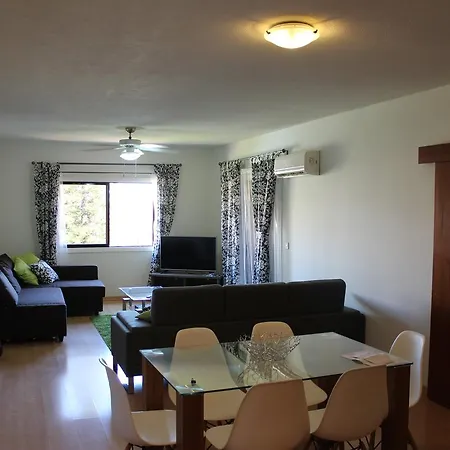 Family Vacation By The Sea With Large Terrace Daire Limasol