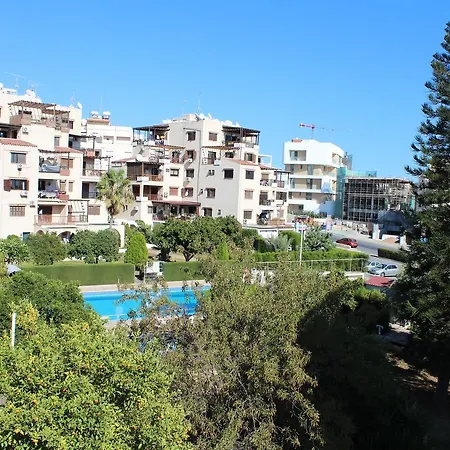 Daire Family Vacation By The Sea With Large Terrace
